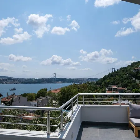 Maison Detroit Iconic 3br Triplex With Great Views شقة