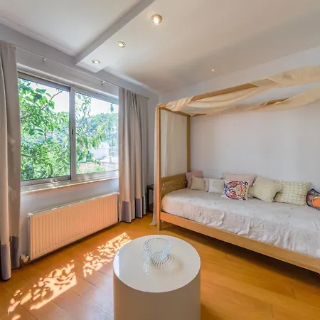 Maison Detroit Iconic 3br Triplex With Great Views شقة *