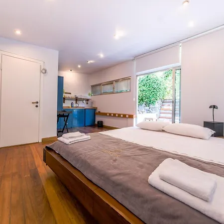 Maison Detroit Iconic 3br Triplex With Great Views * 이스탄불