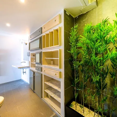 Maison Detroit Iconic 3br Triplex With Great Views דירה *