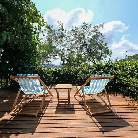 Maison Detroit Iconic 3br Triplex With Great Views *