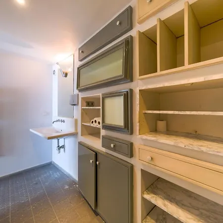 Maison Detroit Iconic 3br Triplex With Great Views Lägenhet *