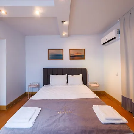 アパート Maison Detroit Iconic 3br Triplex With Great Views イスタンブール