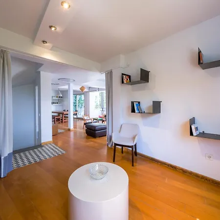 Apartman Maison Detroit Iconic 3br Triplex With Great Views Isztambul